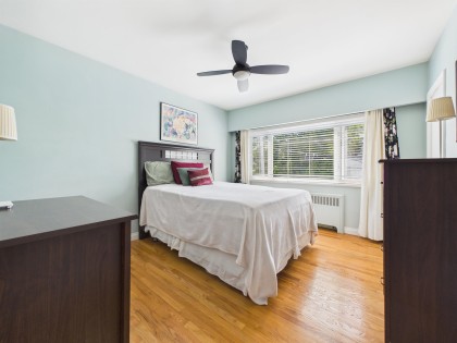 Photo 4 at 10 - 2296 W 39th Avenue, Kerrisdale, Vancouver West