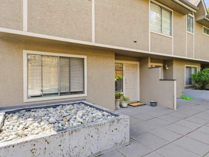 Photo 2 at 22 - 2133 St. Georges Avenue, Central Lonsdale, North Vancouver
