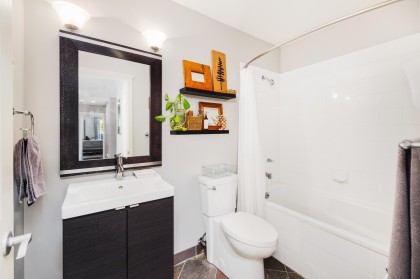 Photo 17 at 303 - 1528 Bowser Avenue, Norgate, North Vancouver