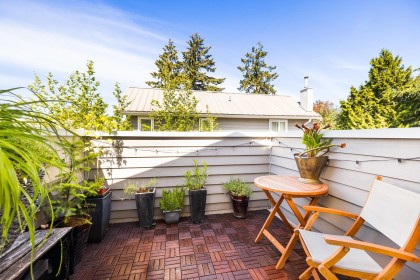 Photo 12 at 303 - 1528 Bowser Avenue, Norgate, North Vancouver