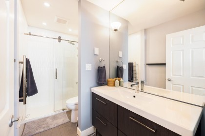 Photo 14 at 303 - 1528 Bowser Avenue, Norgate, North Vancouver
