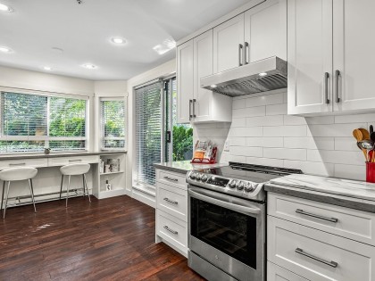 Photo 12 at 109 - 1283 Parkgate Avenue, Northlands, North Vancouver