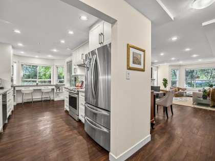 Photo 10 at 109 - 1283 Parkgate Avenue, Northlands, North Vancouver