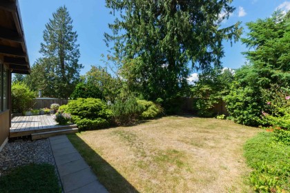 Photo 33 at 4568 Marineview Crescent, Canyon Heights NV, North Vancouver