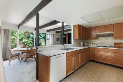 Photo 14 at 4568 Marineview Crescent, Canyon Heights NV, North Vancouver