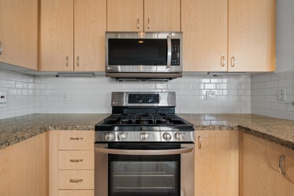 Photo 15 at 801 - 120 W 16th Street, Central Lonsdale, North Vancouver