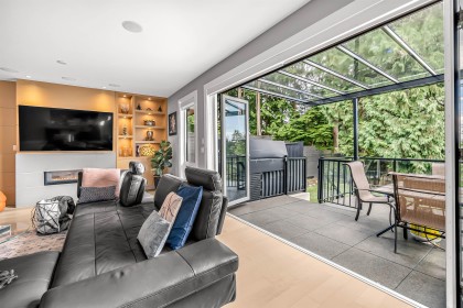 Photo 7 at 1033 Prospect Avenue, Canyon Heights NV, North Vancouver