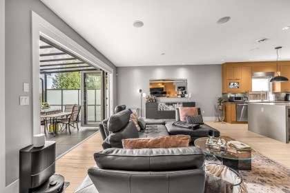 Photo 9 at 1033 Prospect Avenue, Canyon Heights NV, North Vancouver