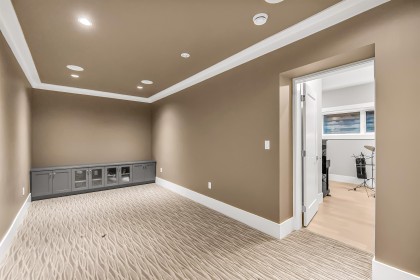 Photo 38 at 1033 Prospect Avenue, Canyon Heights NV, North Vancouver