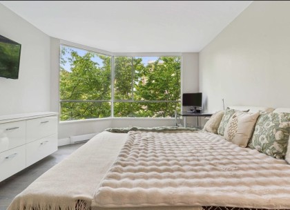 Photo 20 at 201 - 2140 Briar Avenue, Quilchena, Vancouver West