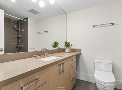 Photo 31 at 201 - 2140 Briar Avenue, Quilchena, Vancouver West