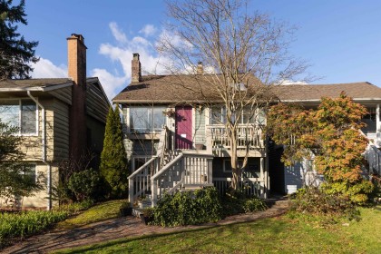 Photo 2 at 612 E 4th Street, Queensbury, North Vancouver