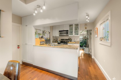 Photo 9 at 612 E 4th Street, Queensbury, North Vancouver