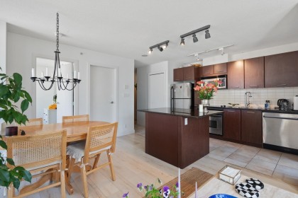 Photo 6 at 808 - 1199 Seymour Street, Downtown VW, Vancouver West