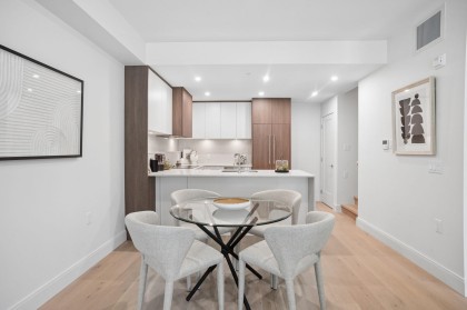 Photo 9 at 202 - 378 W 45th Avenue, Oakridge VW, Vancouver West