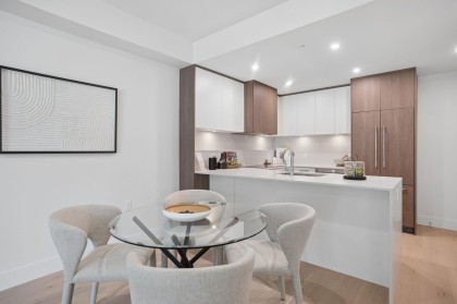 Photo 10 at 202 - 378 W 45th Avenue, Oakridge VW, Vancouver West
