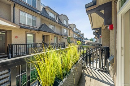 Photo 12 at 7519 Yukon Street, Marpole, Vancouver West