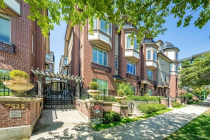 Photo 1 at 7519 Yukon Street, Marpole, Vancouver West