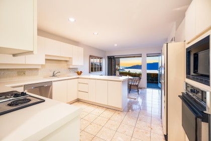 Photo 17 at 5360 Meadfeild Road, Upper Caulfeild, West Vancouver
