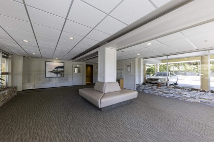 Photo 3 at 705 - 2187 Bellevue Avenue, Dundarave, West Vancouver