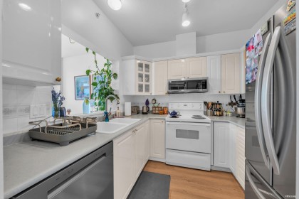 Photo 4 at 802 - 160 W Keith Road, Central Lonsdale, North Vancouver