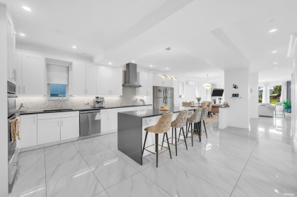 Photo 10 at 1123 Keith Road, Ambleside, West Vancouver