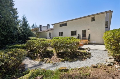 Photo 38 at 8570 Ansell Place, Howe Sound, West Vancouver