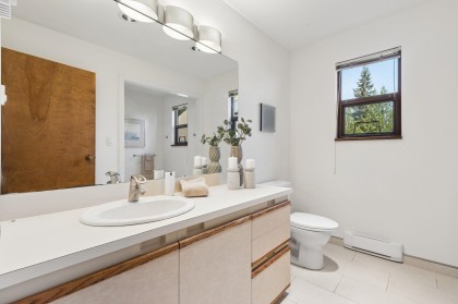 Photo 33 at 8570 Ansell Place, Howe Sound, West Vancouver
