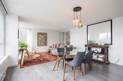 Photo 6 at 302 - 1228 Marinaside Crescent, Yaletown, Vancouver West