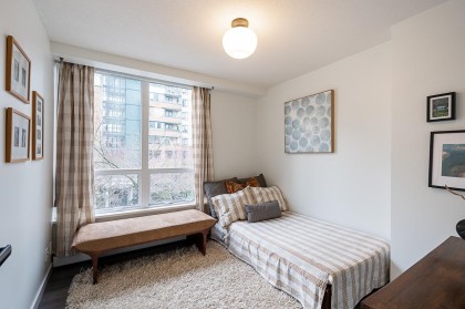 Photo 22 at 302 - 1228 Marinaside Crescent, Yaletown, Vancouver West