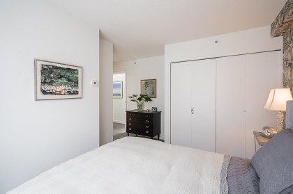 Photo 19 at 302 - 1228 Marinaside Crescent, Yaletown, Vancouver West