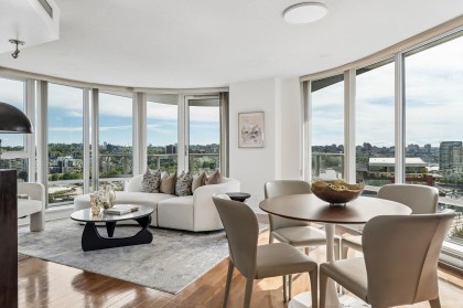 Photo 10 at 2106 - 918 Cooperage Way, Yaletown, Vancouver West