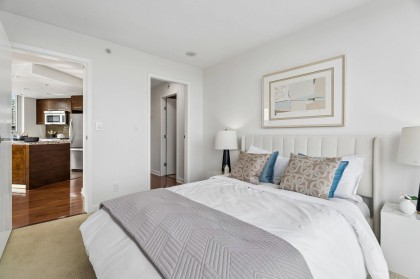 Photo 19 at 2106 - 918 Cooperage Way, Yaletown, Vancouver West