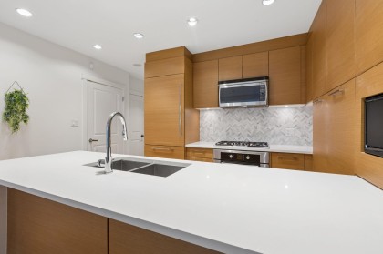 Photo 6 at 105 - 5868 Agronomy Road, University VW, Vancouver West