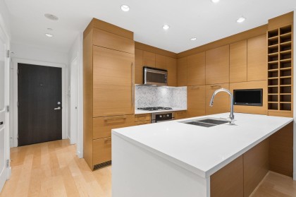 Photo 4 at 105 - 5868 Agronomy Road, University VW, Vancouver West