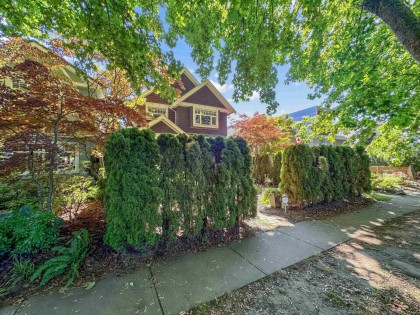 Photo 4 at 3976 W 19th Avenue, Dunbar, Vancouver West
