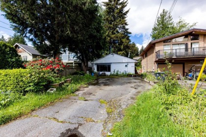 Photo 3 at 3297 Fromme Road, Lynn Valley, North Vancouver