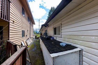Photo 10 at 3297 Fromme Road, Lynn Valley, North Vancouver
