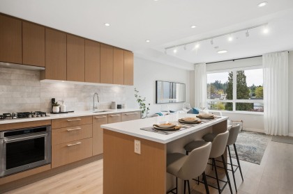 Photo 15 at 515 - 110 E 17th Street, Central Lonsdale, North Vancouver