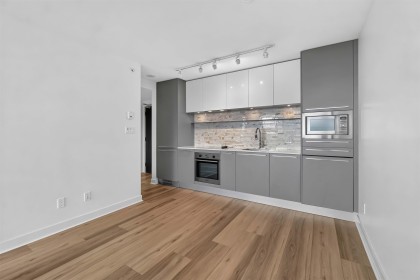 Photo 3 at 2206 - 8131 Nunavut Lane, Marpole, Vancouver West