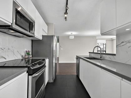 Photo 12 at 601 - 1003 Pacific Street, West End VW, Vancouver West