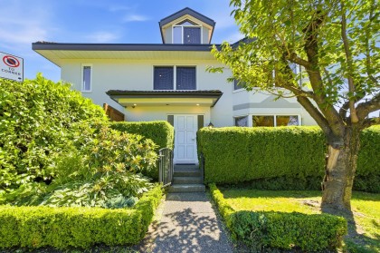 Photo 2 at 305 E 17th Street, Central Lonsdale, North Vancouver