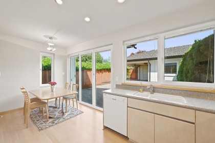 Photo 18 at 305 E 17th Street, Central Lonsdale, North Vancouver