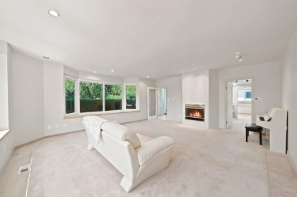 Photo 8 at 305 E 17th Street, Central Lonsdale, North Vancouver