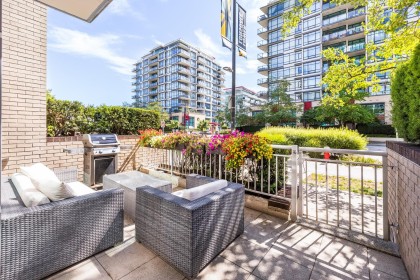 Photo 5 at TH8 - 168 E Esplanade Avenue, Lower Lonsdale, North Vancouver