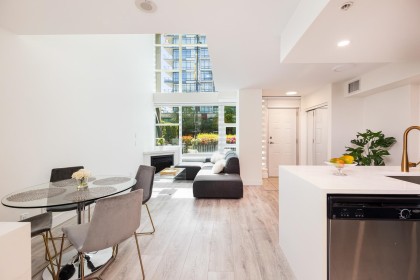 Photo 10 at TH8 - 168 E Esplanade Avenue, Lower Lonsdale, North Vancouver