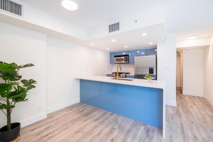 Photo 14 at TH8 - 168 E Esplanade Avenue, Lower Lonsdale, North Vancouver