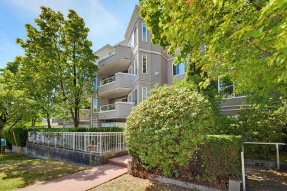 Photo 23 at 206 - 245 St. Davids Avenue, Lower Lonsdale, North Vancouver