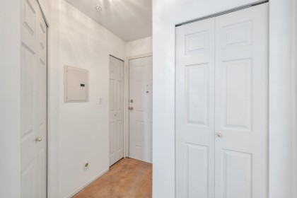 Photo 17 at 206 - 245 St. Davids Avenue, Lower Lonsdale, North Vancouver