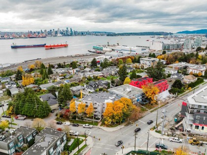 Photo 24 at 206 - 245 St. Davids Avenue, Lower Lonsdale, North Vancouver